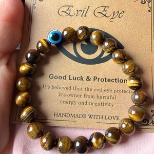 Tiger Eye Beaded Bracelet with Blue Accent